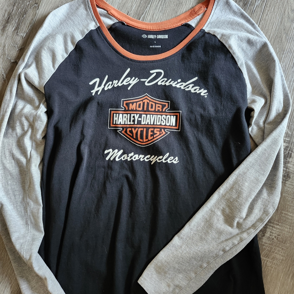 Harley-Davidson Black and Gray Women's Shirt